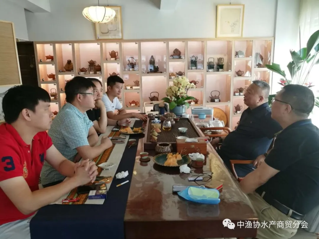 【凝心聚力 共創(chuàng)輝煌】中國漁業(yè)協(xié)會水產(chǎn)商貿(mào)協(xié)會及各平臺企業(yè)強(qiáng)力助推2020第15屆上海國際漁業(yè)博覽會成功舉辦！(圖7)